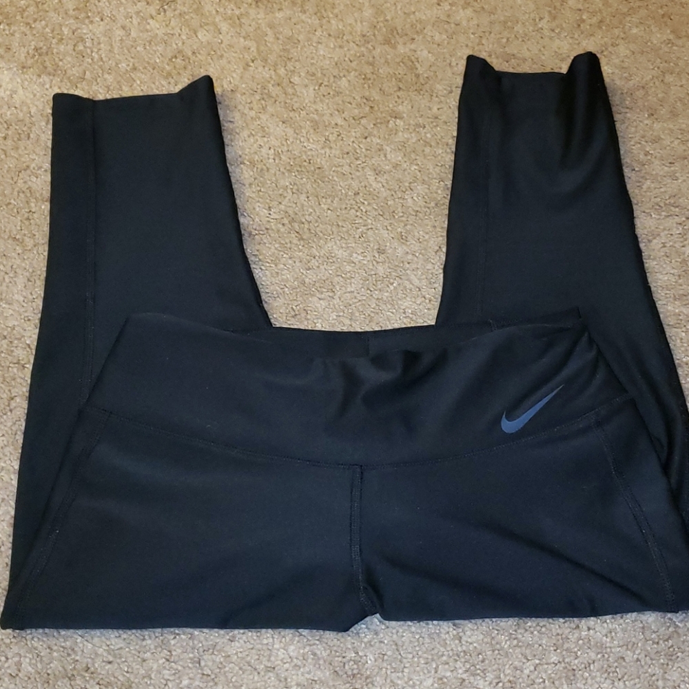 Nike dri fit leggings